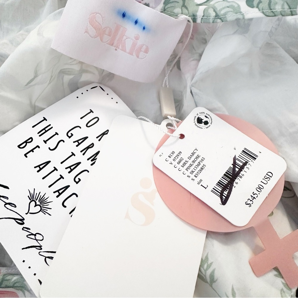 Free People Selkie Picnic Set - Picture 11 of 12